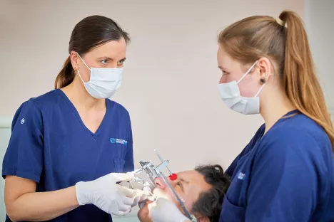 Bewerben ZA Zahnklinik Dentalzentrum Berlin Pankow